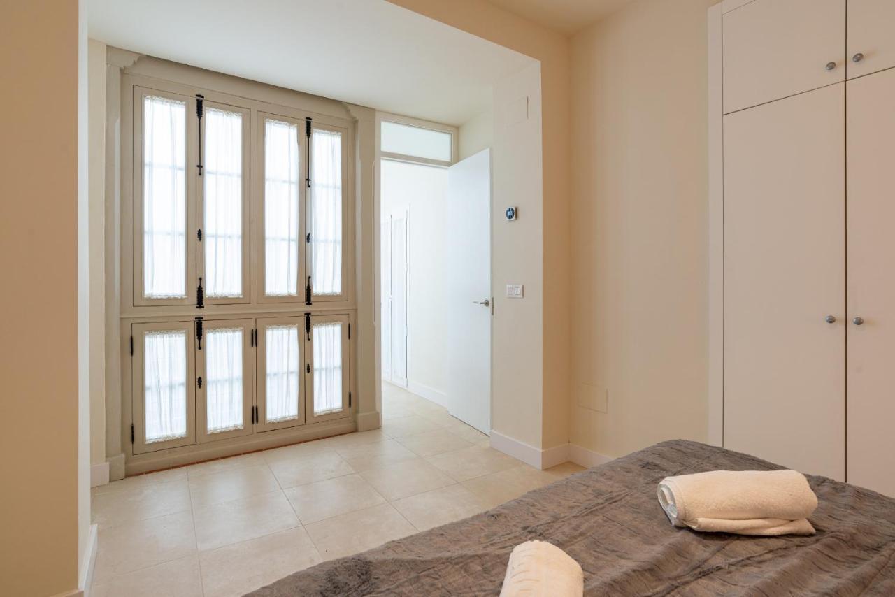 Urbe 10 Carreteria 1 Bedroom Apartment Málaga Buitenkant foto